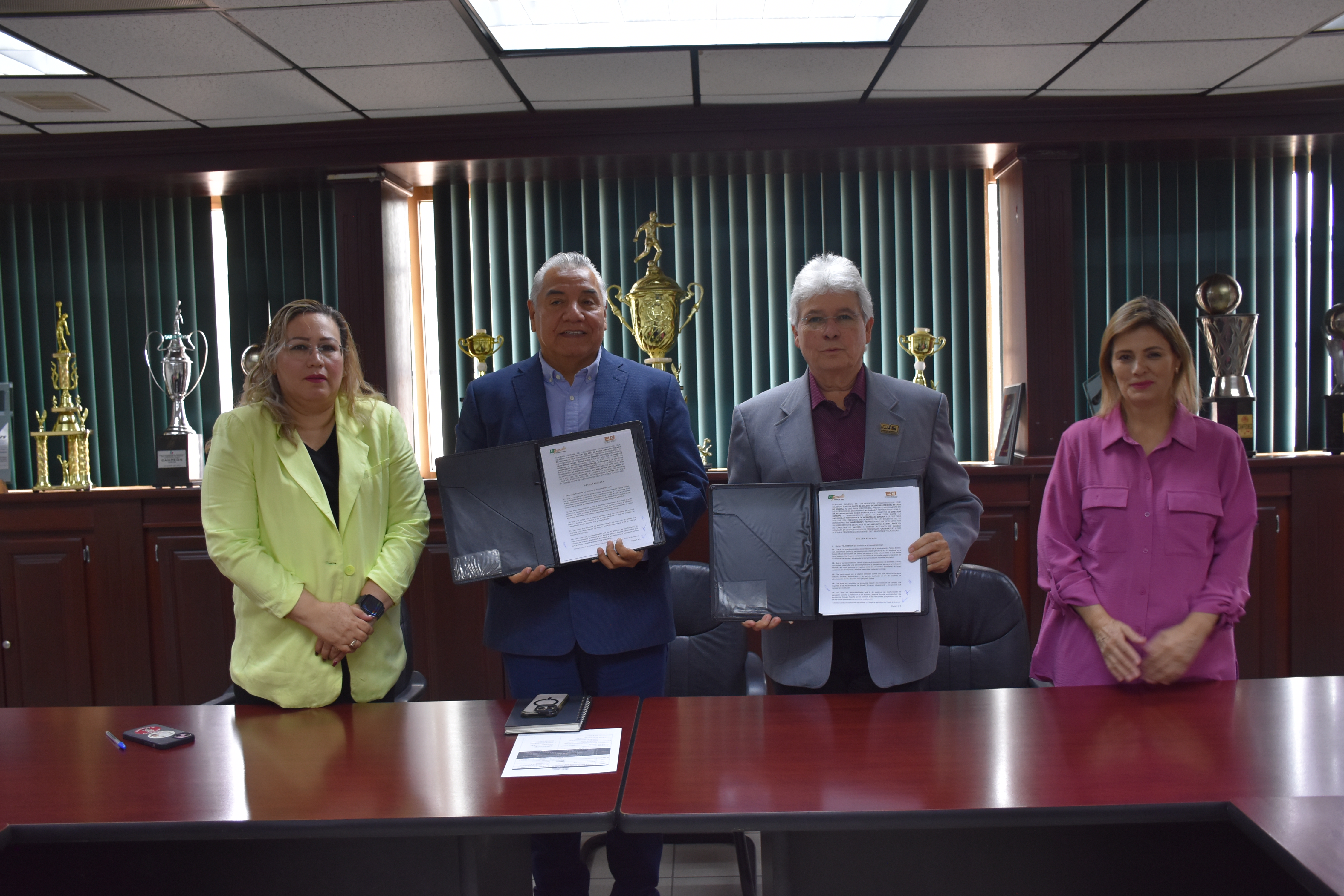 UTH y COBACH Sonora firman convenio para fortalecer oportunidades educativas y profesionales