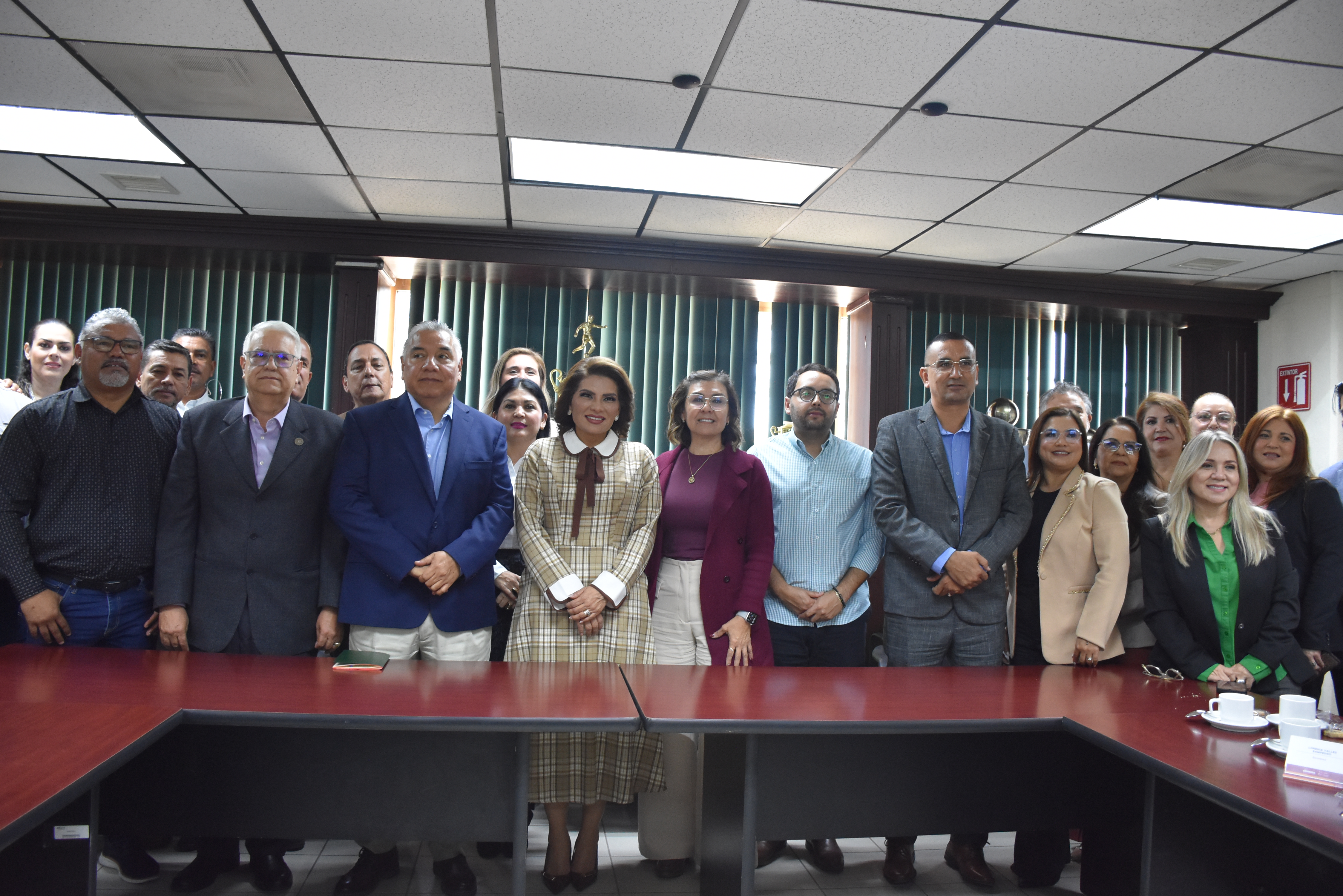AVANZA CON PASO FIRME EL PROYECTO DE LA UNIVERSIDAD TECNOLÓGICA DE HERMOSILLO, EXTENSIÓN ALTAR