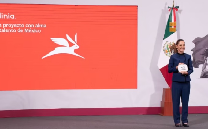 Talento sonorense al volante: UNISON y UTH lideran el desarrollo del auto eléctrico Olinia presentado por Sheinbaum