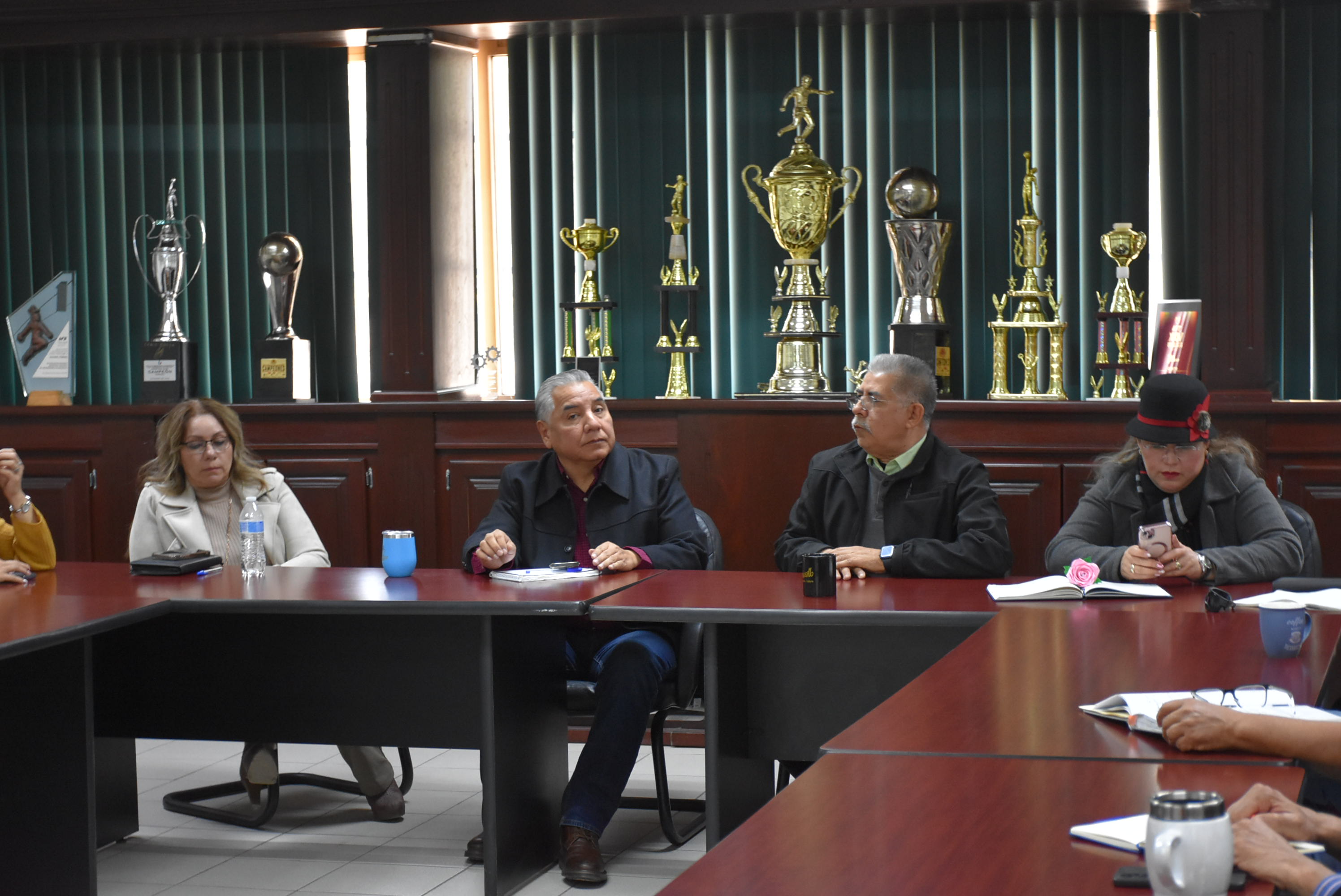 UTH fortalecerá la vinculación de su alumnado con la industria