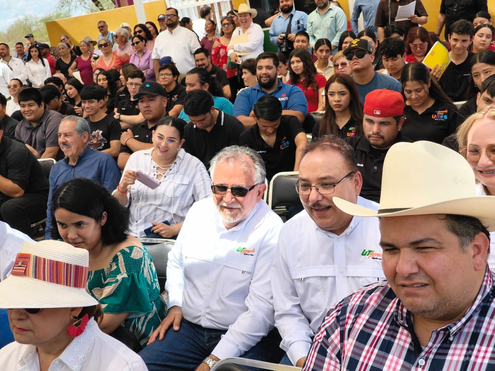 937432e5 61e3 4ae8 8946 d6fd03282b6f