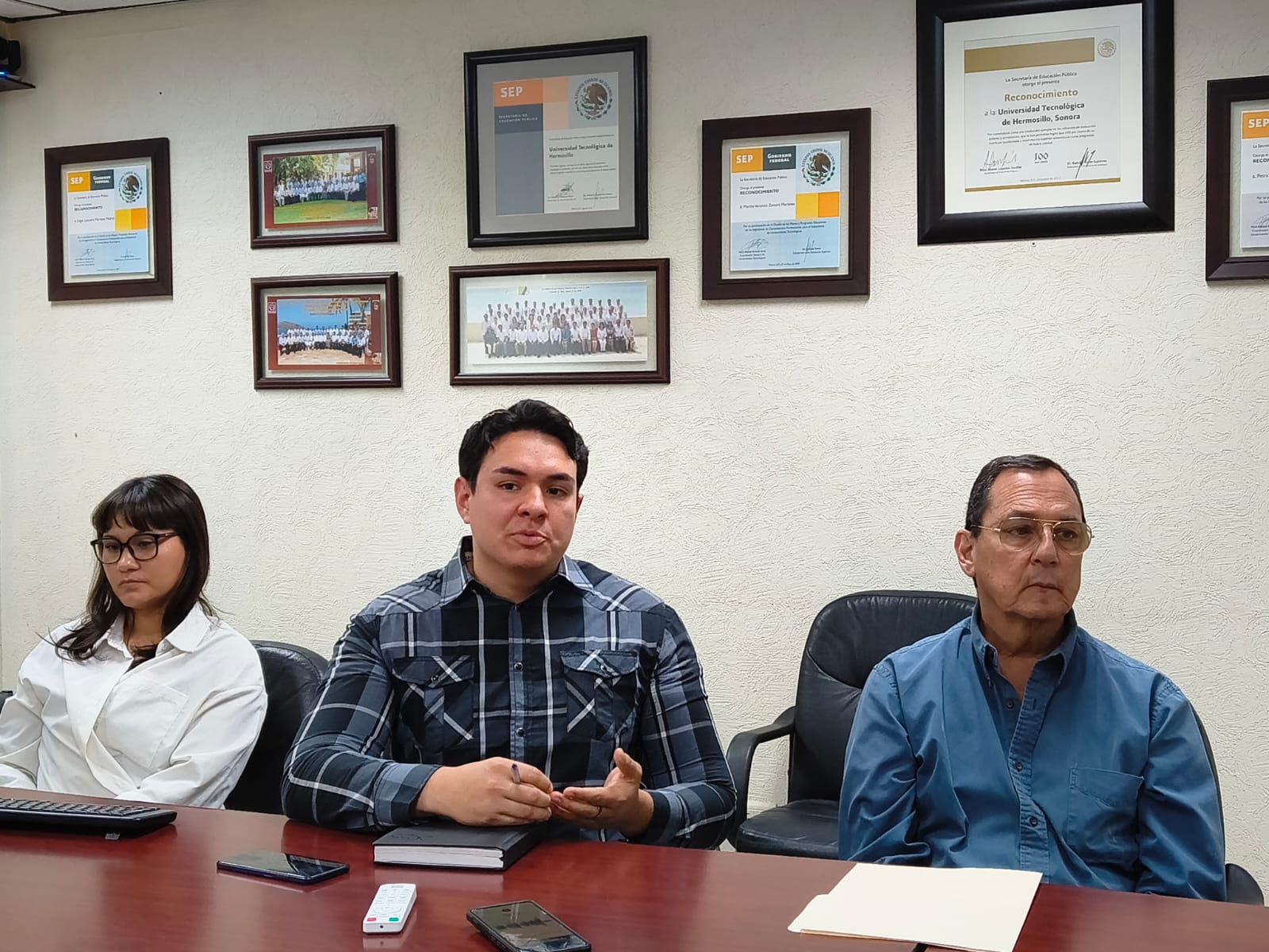 bb9b4b45 9913 4aa9 9127 f787756ea4fb