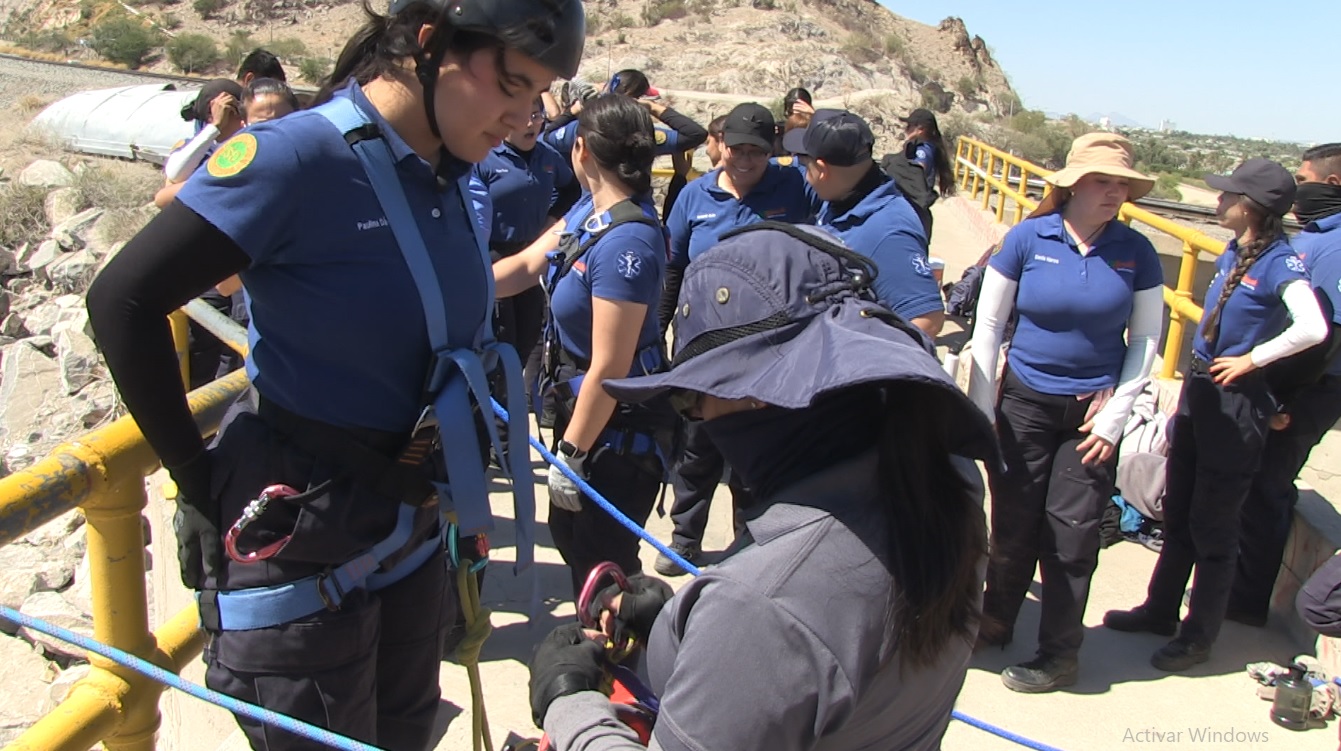 El acondicionamiento físico el vital para la realización del descenso vertical: Paramédicos UTH