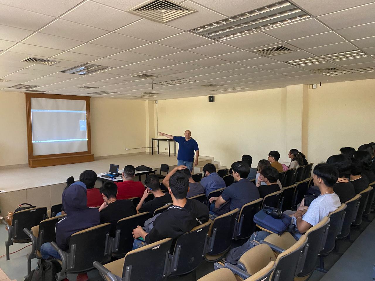 32a09d01 13cd 4ff0 aea8 709aa127882e