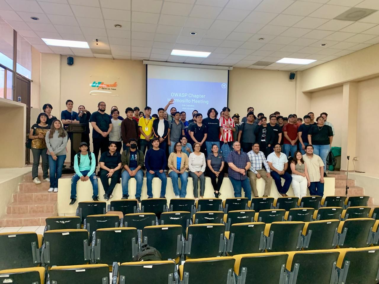 5e246a81 c67d 4c8f ac91 ba3da3129bac